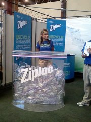 Ziploc-Green-Festival-booth-01