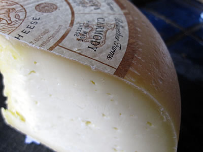 Bellwether Farms Carmody plastic-free cheese